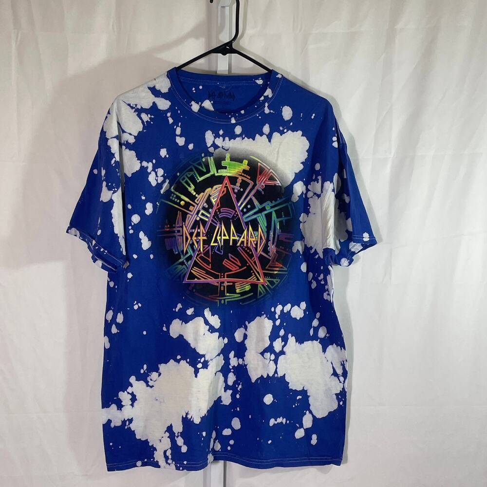 Def Leppard Tie Dye Tee - Men Size L - Blue and White